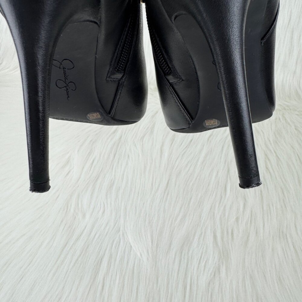 Jessica Simpson Black Pointed-Toe Leather Ankle Booties - Picture 10 of 16